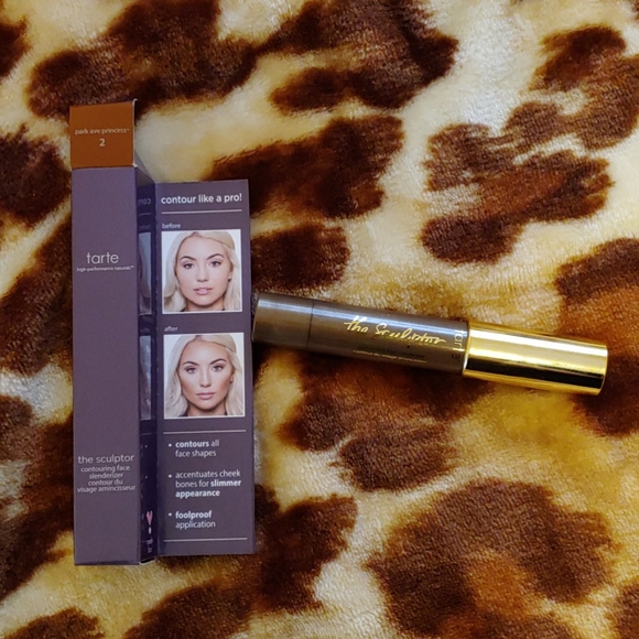 NEW TARTE THE SCULPTER - Picture 2 of 3